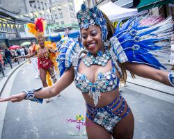AKONI MENDES - Danseuse professionnelle Brésilienne, cours de danse brésilienne, spectacle et show brésilien